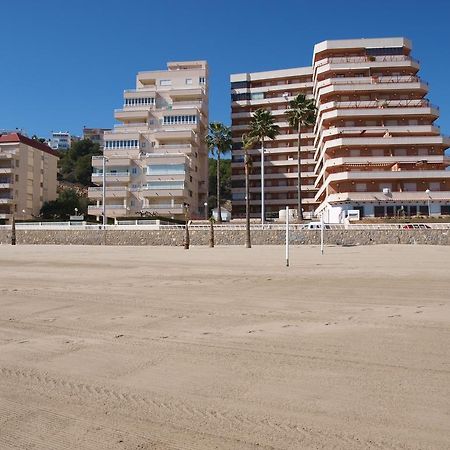 Apartup La Concha Beachfront I 오로페사델마르 객실 사진