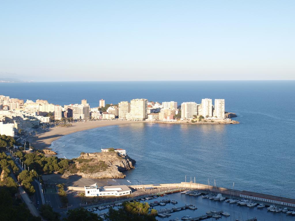 Apartup La Concha Beachfront I 오로페사델마르 객실 사진